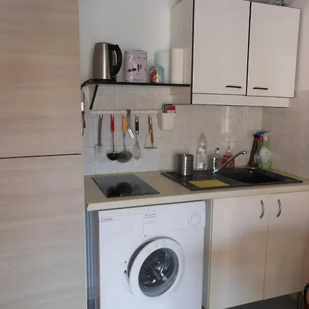 2 Pces Mez 33m2 Et Terrasse 17m2 Ref 4026 Le Castellas